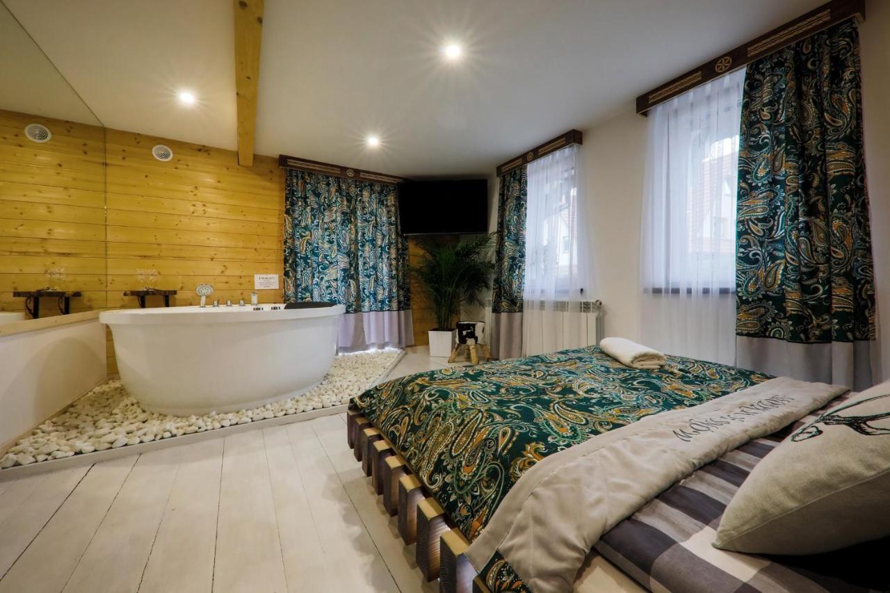 Goralska Villa Apartamenty Z Jacuzzi & Home Spa & Zakopane Poronin Exterior photo